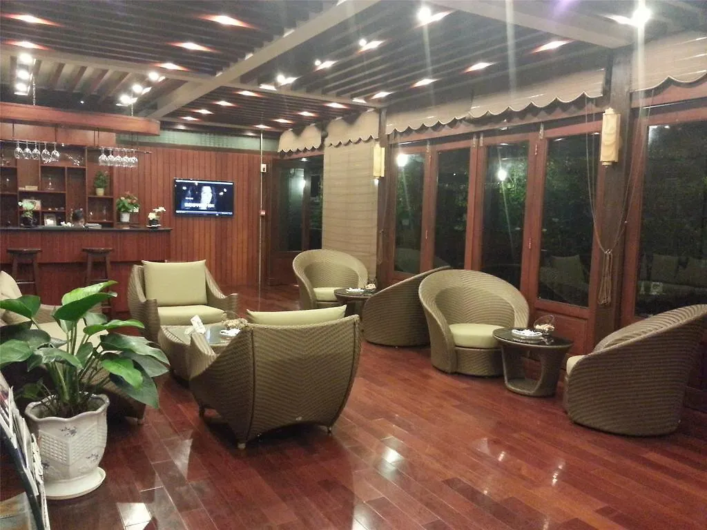 Villa Moon Bay & Resort Sanya